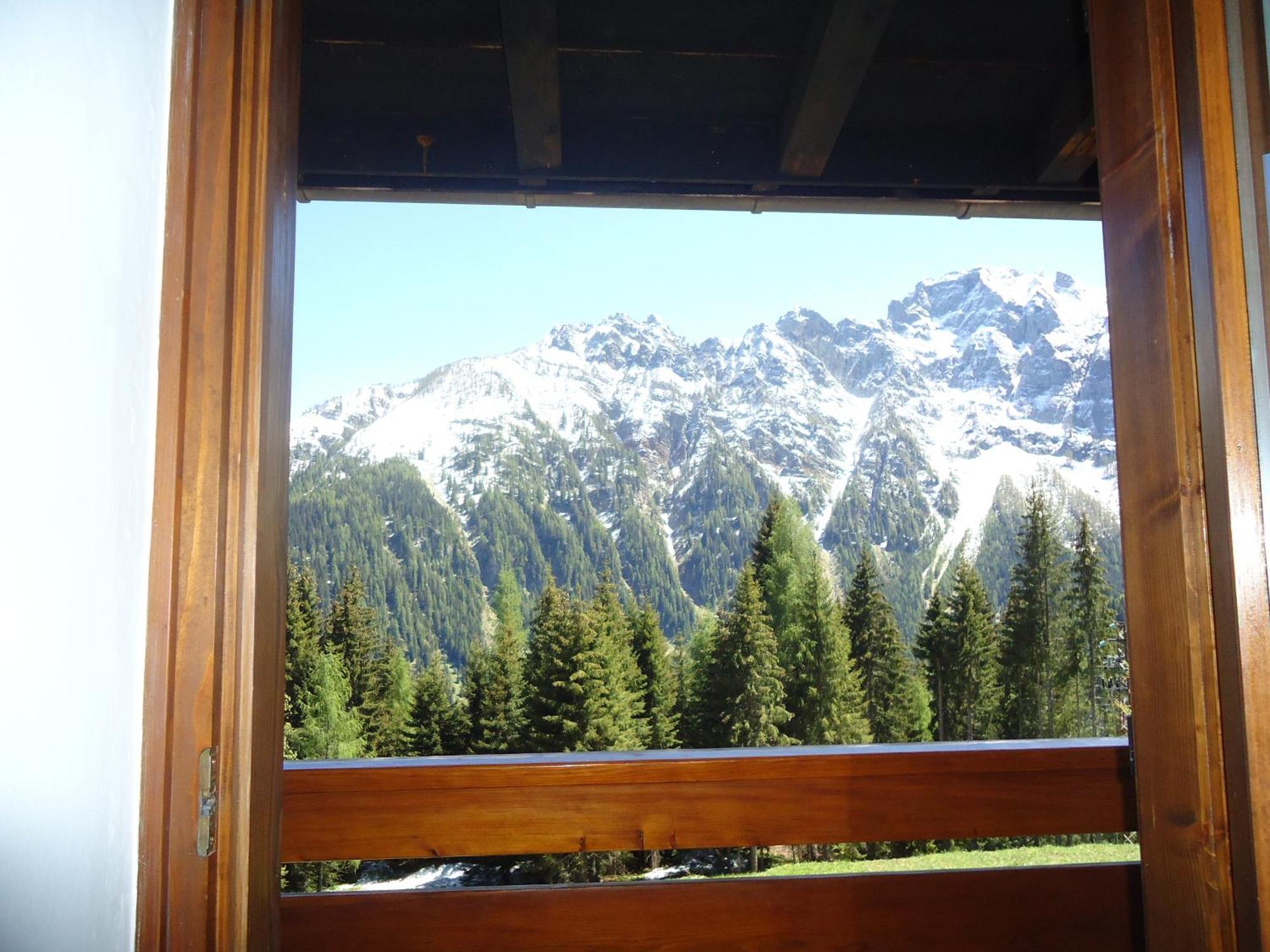 Hotel Pensione Dolomiti ファルカーデ エクステリア 写真